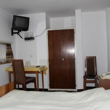 Hotel Alfa Цермат Екстериор снимка