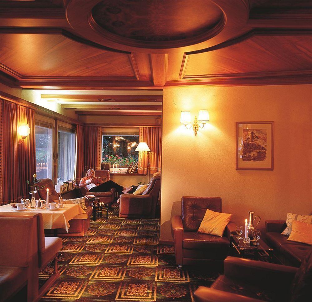 Hotel Alfa Цермат Ресторант снимка