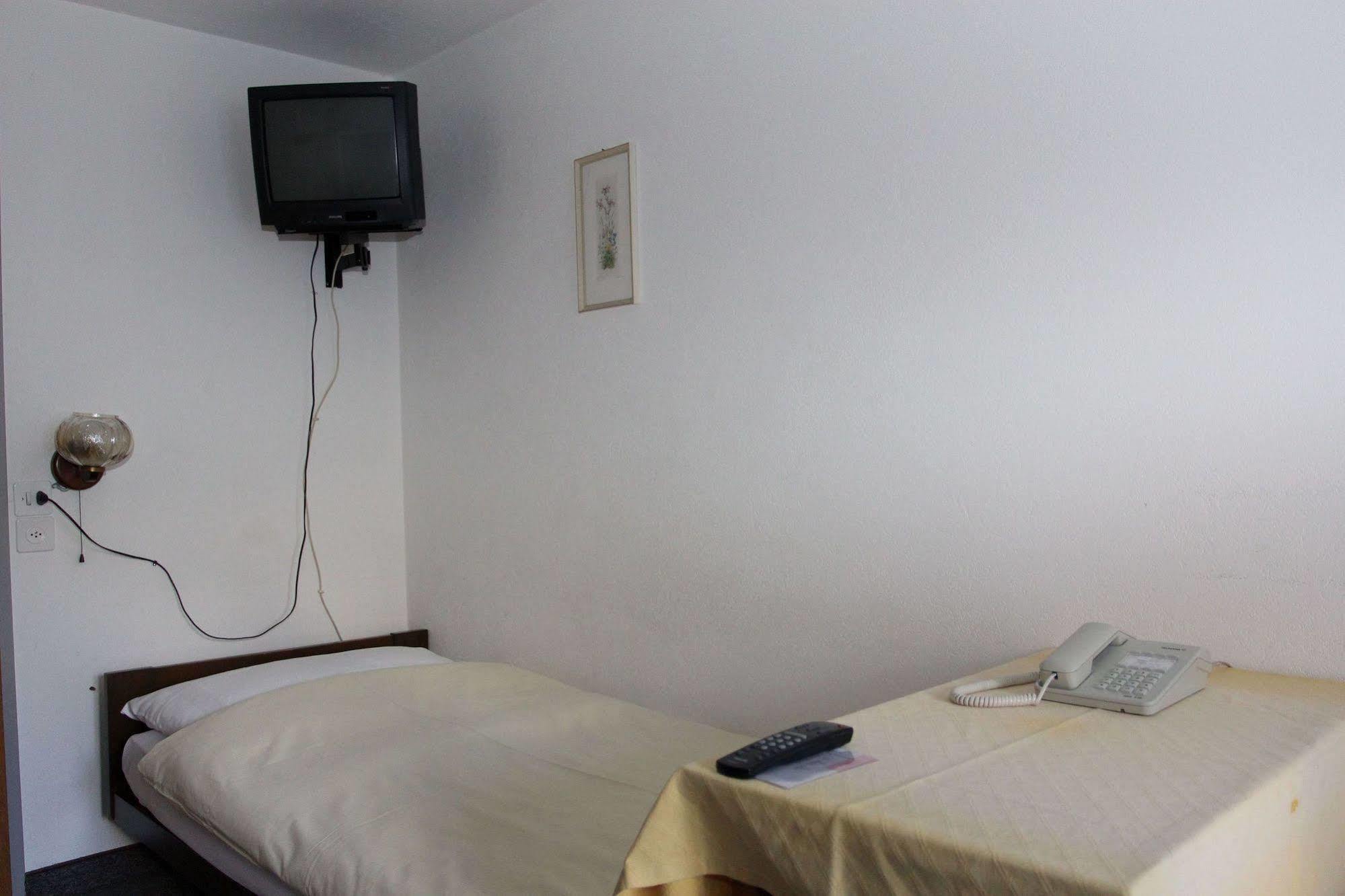 Hotel Alfa Цермат Екстериор снимка