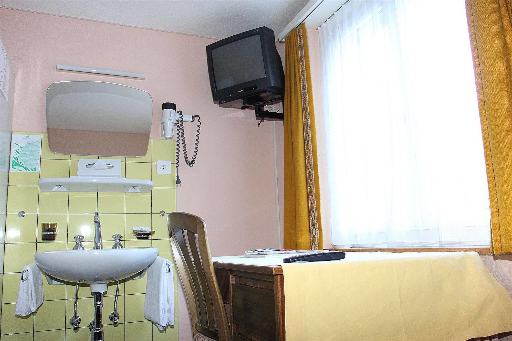 Hotel Alfa Цермат Екстериор снимка